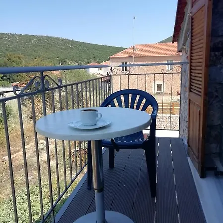 Tsitalia Cottage House Leonidio Exterior photo